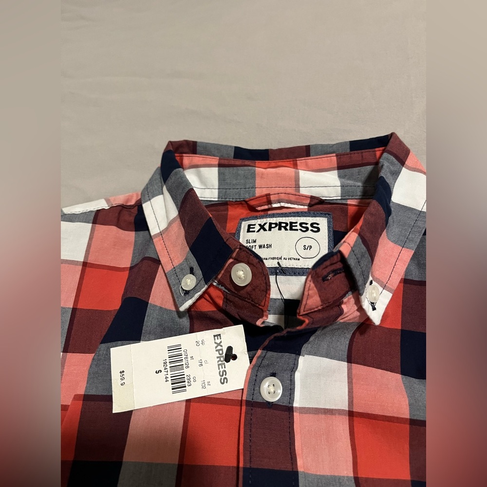 EXPRESS NWT Mens Button Down Shirt Small Slim Fit